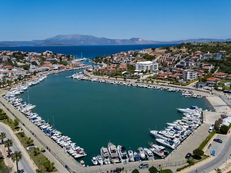 Sisus Marina & Beach Çeşme 6