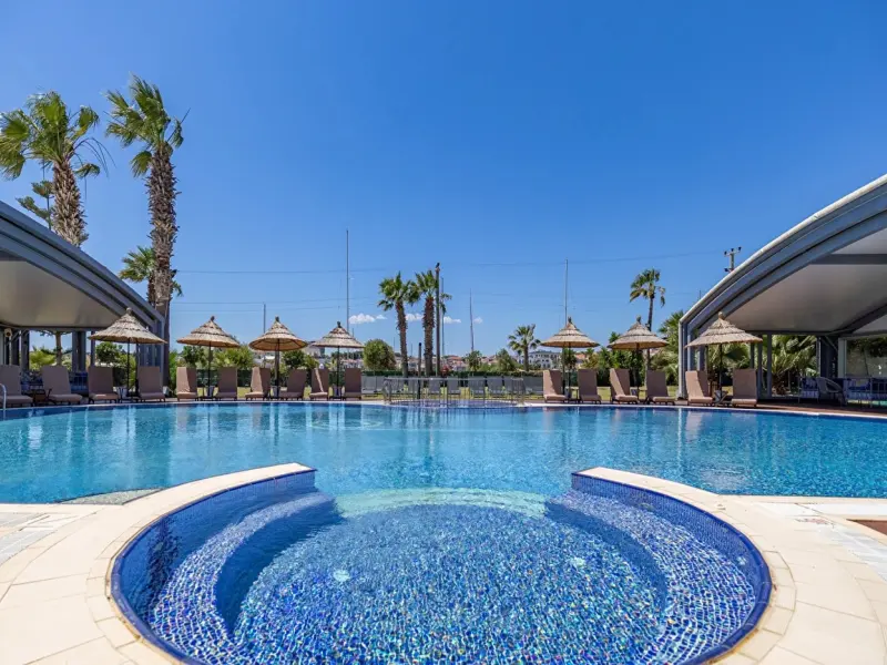 Sisus Marina & Beach Çeşme 14