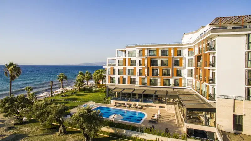 MAIA Luxury Beach Hotel & Spa 2