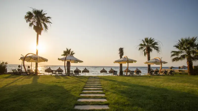 MAIA Luxury Beach Hotel & Spa 15