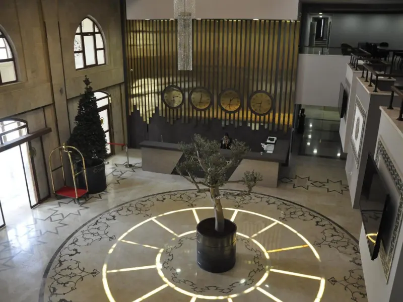 Connect Thermal Hotel 24