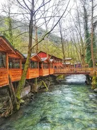 Karaaslan Kamping Bungalov Evleri 47