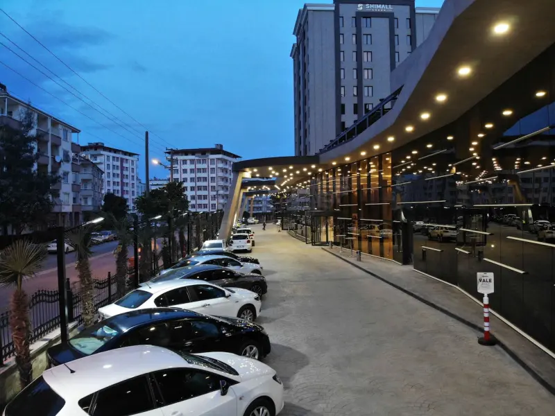 Shimall Hotel 3