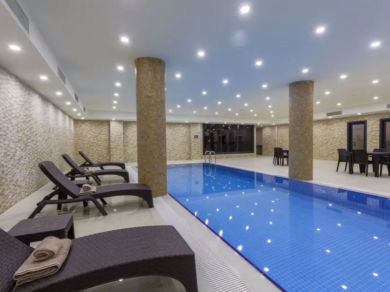 Shimall Hotel 11