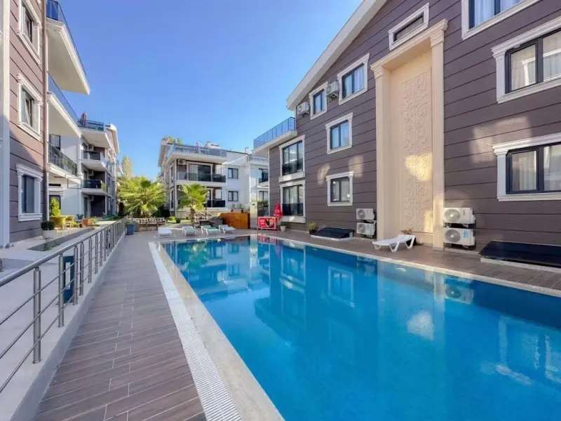 Flower City Suites 10
