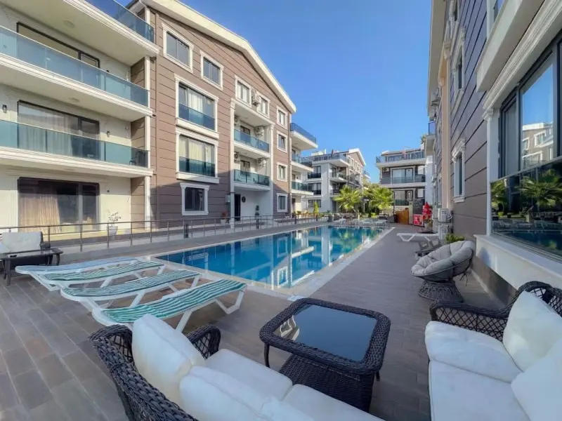 Flower City Suites 13