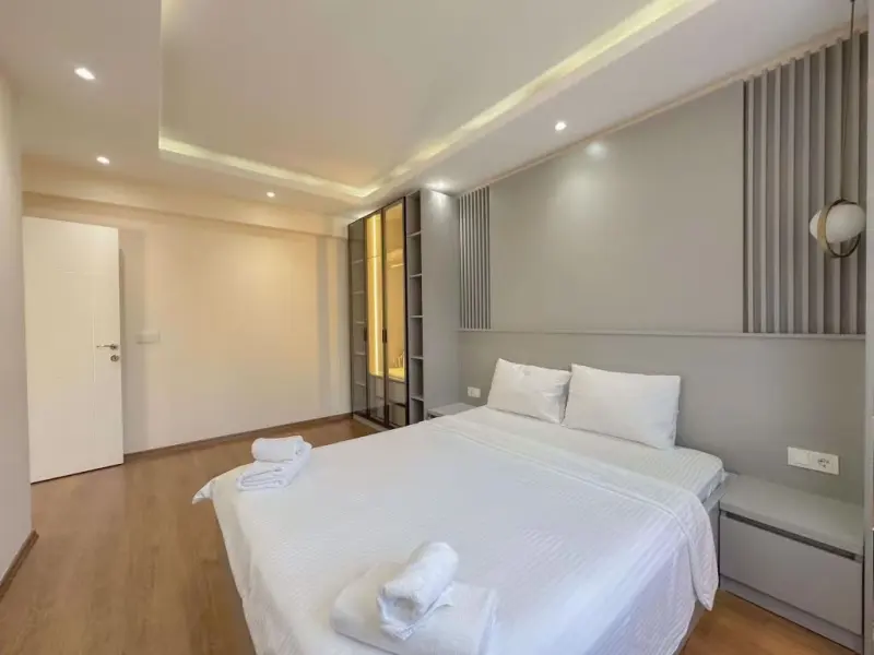 Flower City Suites 22