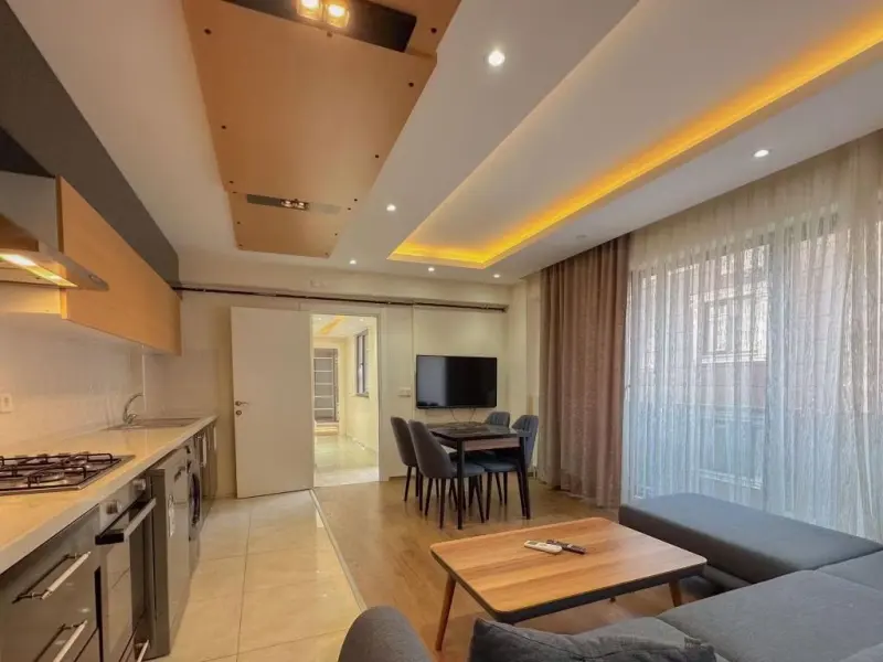 Flower City Suites 25