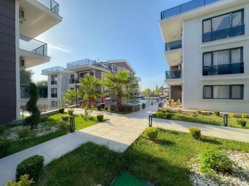 Flower City Suites 36