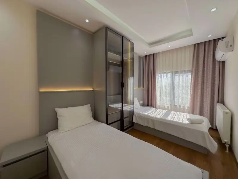 Flower City Suites 49