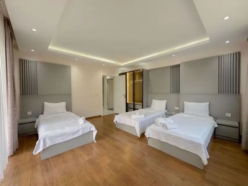 Flower City Suites 62
