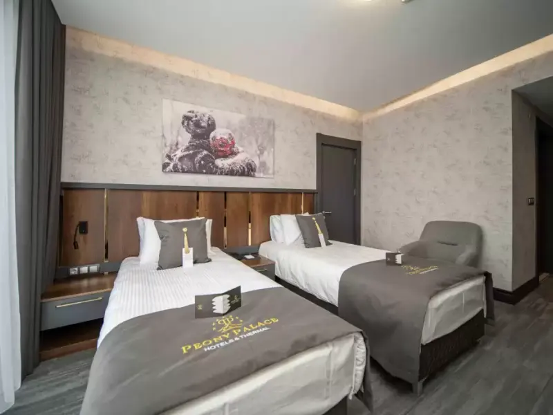 Peony Palace Hotel 32