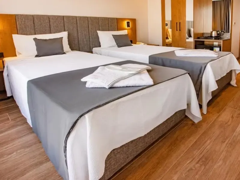 Grand Business Hotel 23