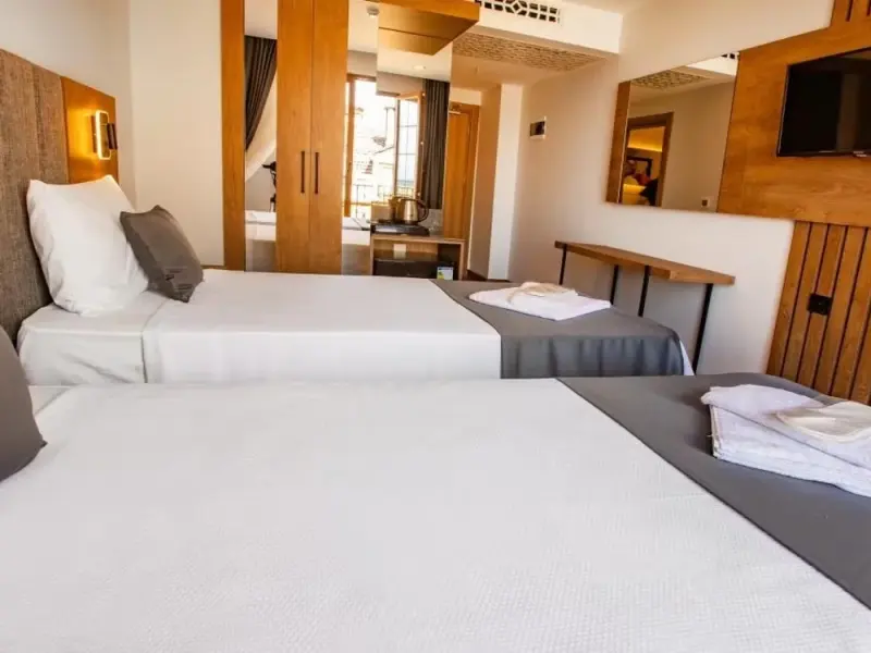 Grand Business Hotel 24