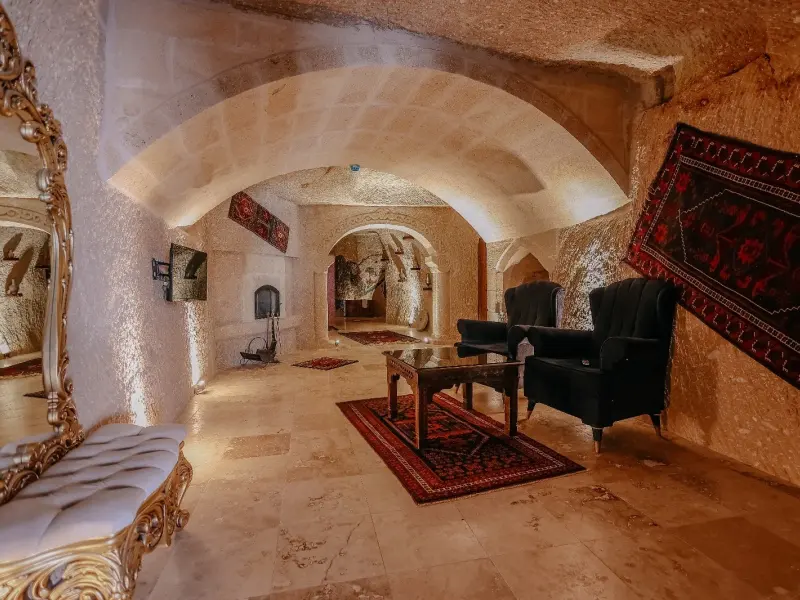 Zümrütü Anka Cave 38