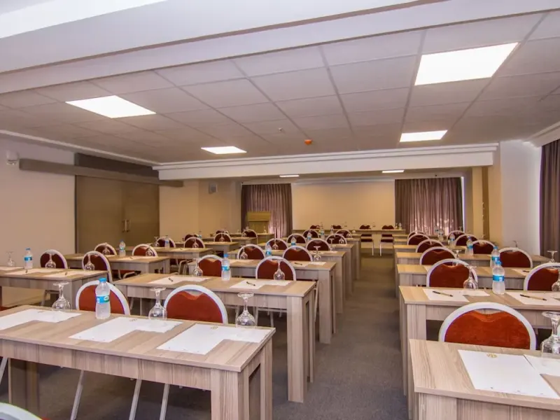 An Grand Hotel Ankara 32