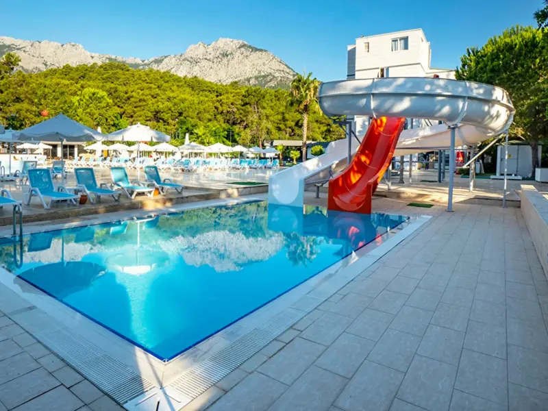 Alder Garden Resort Hotel 32