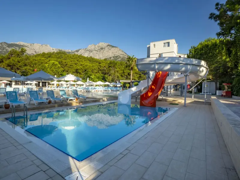 Alder Garden Resort Hotel 56