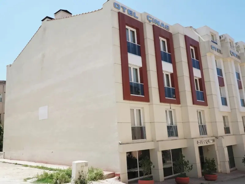 Otel Çınas 14