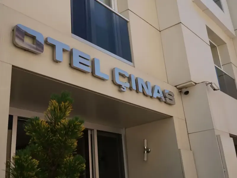 Otel Çınas 17