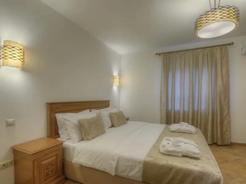 River Inn Resort and Spa 9