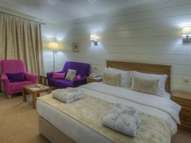 River Inn Resort and Spa 16