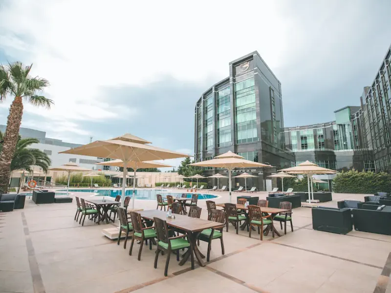 Fly Inn Baku 10