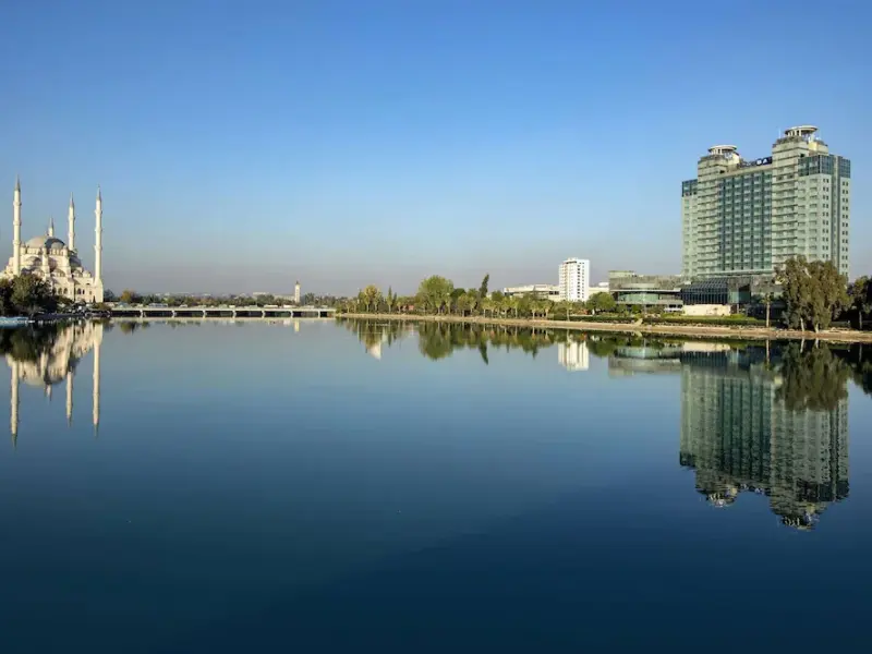 Adana HiltonSA 3