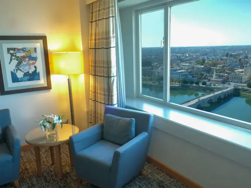 Adana HiltonSA 28