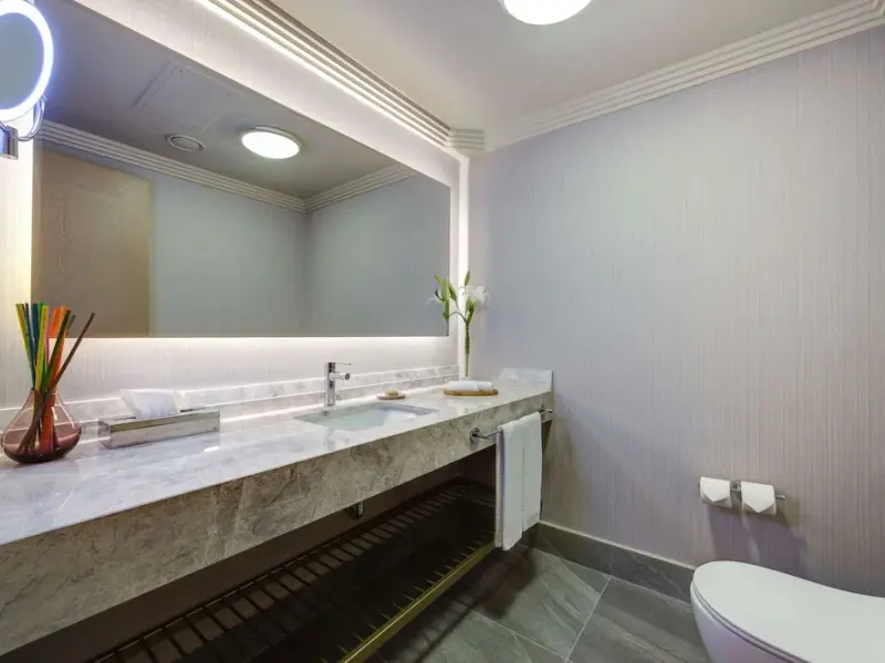 Adana HiltonSA 34