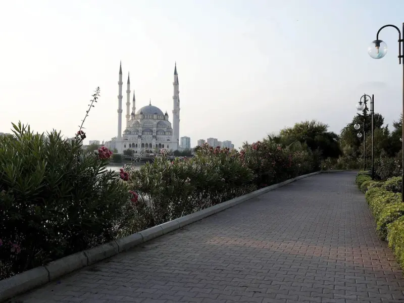 Adana HiltonSA 35