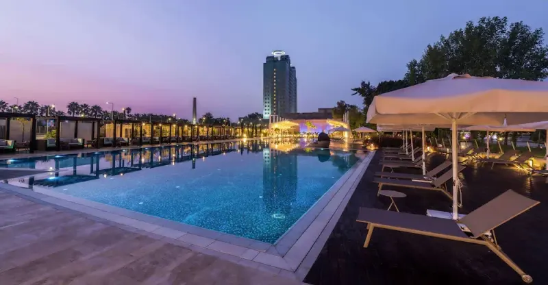Adana HiltonSA 40