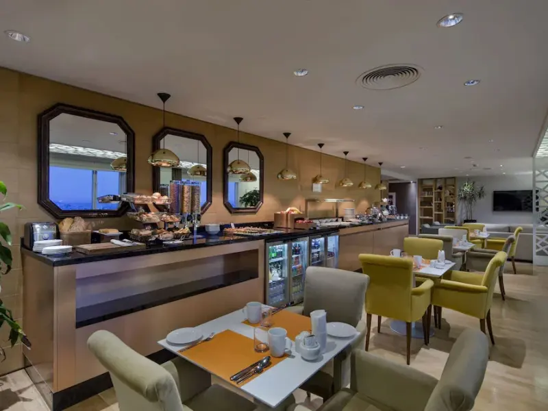 Adana HiltonSA 39