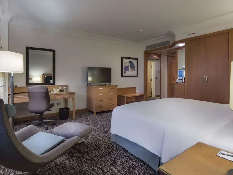 Adana HiltonSA 55