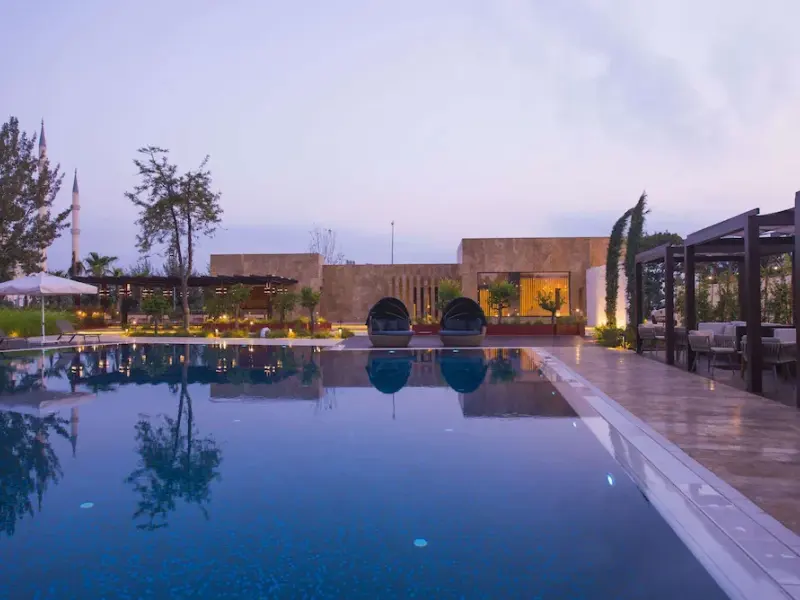 Adana HiltonSA 54
