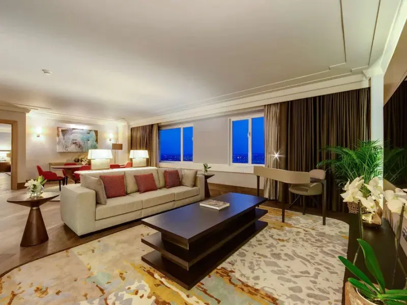 Adana HiltonSA 70