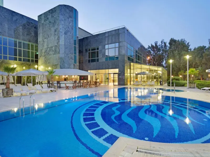 Adana HiltonSA 86