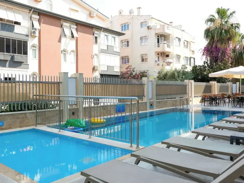 Peramis Hotel & Spa 4