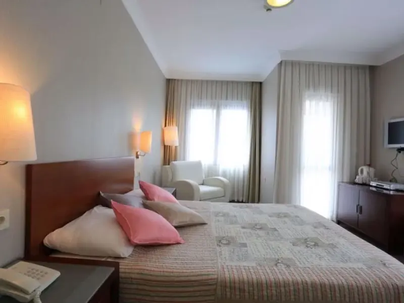 Summer Otel 12