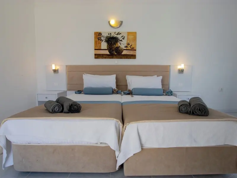 Ladonia Hotels Zemda 17