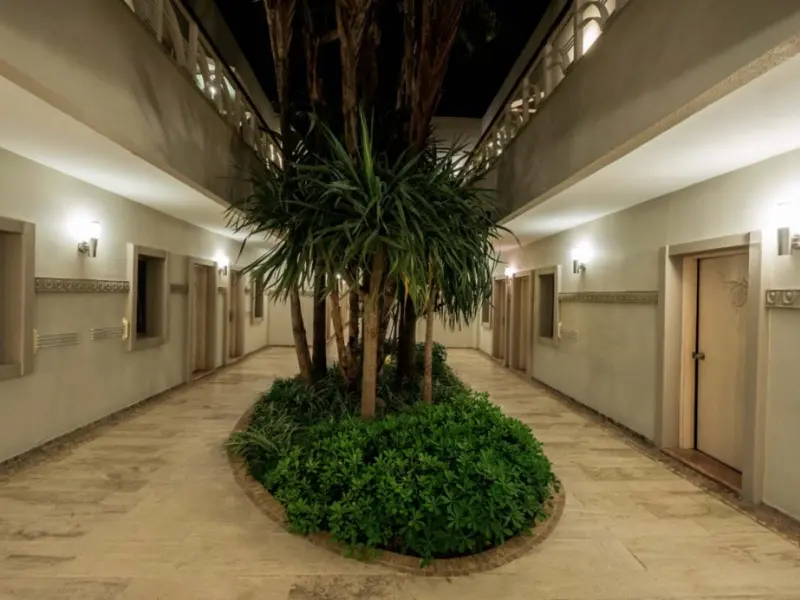 Babana Hotel 9