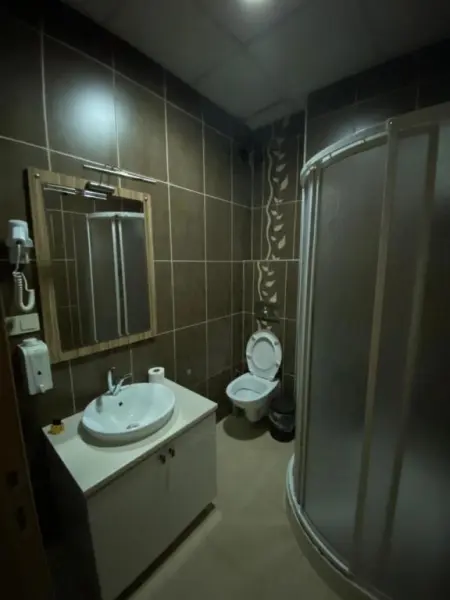 Grand 53 Hotel 14