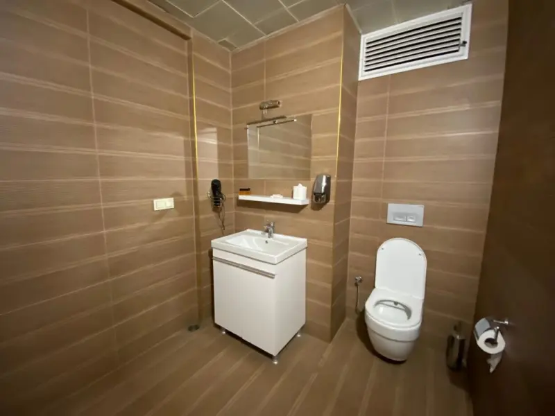 Grand 53 Hotel 16