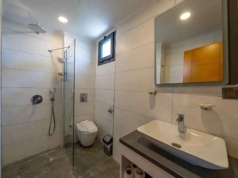 Orion Hotel Bitez 17
