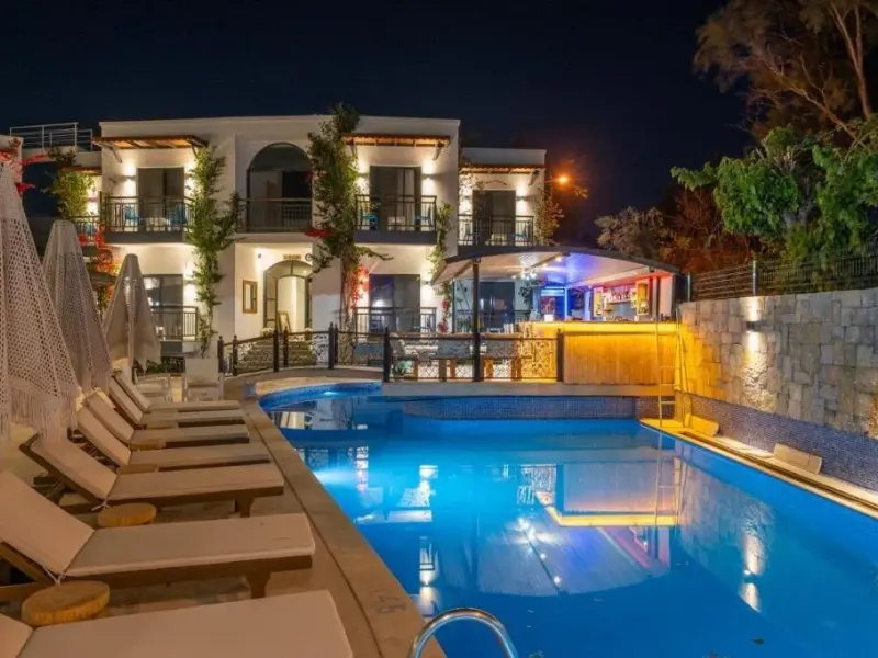 Orion Hotel Bitez 5