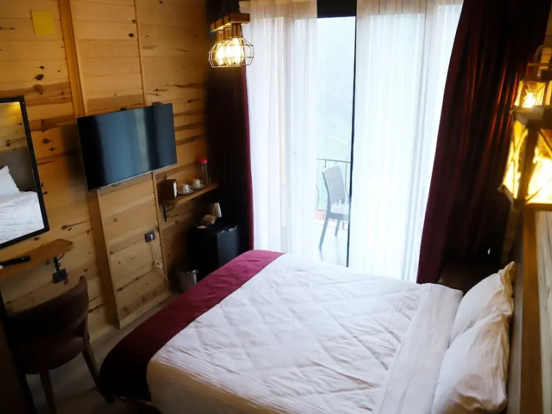 Yamaçda Otel 20
