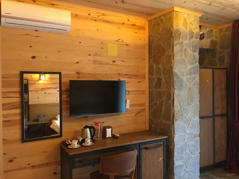 Yamaçda Otel 21
