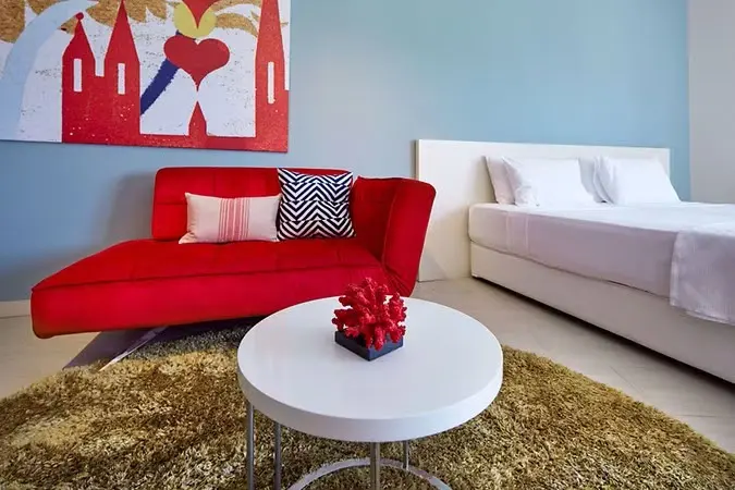Med Inn Boutique Hotel 18