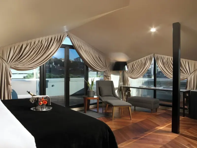 39 Kalamış Marina Hotel 5