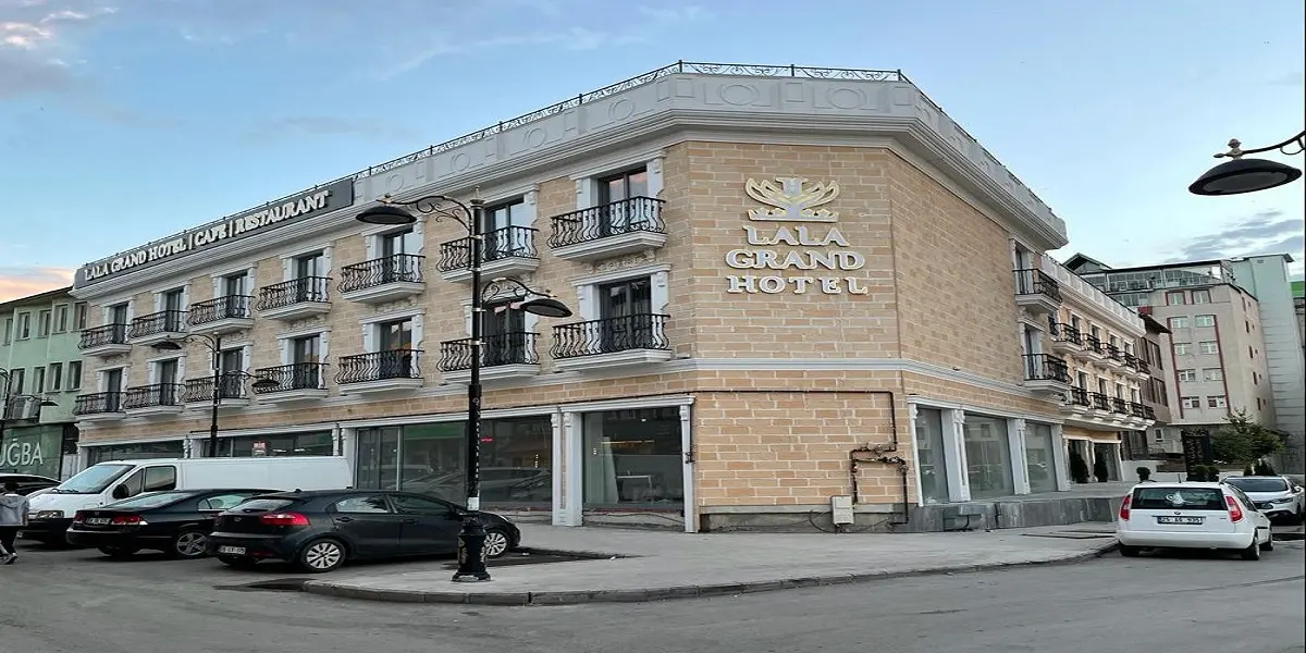Lala Grand Hotel